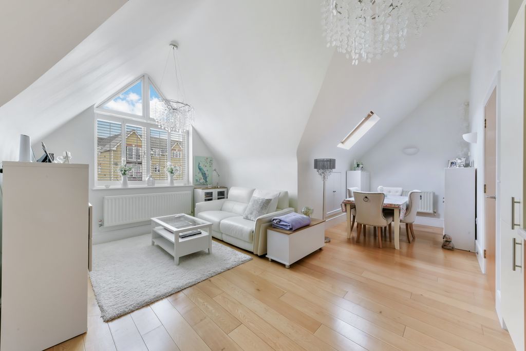Property photo 1 of 7 Reception Room