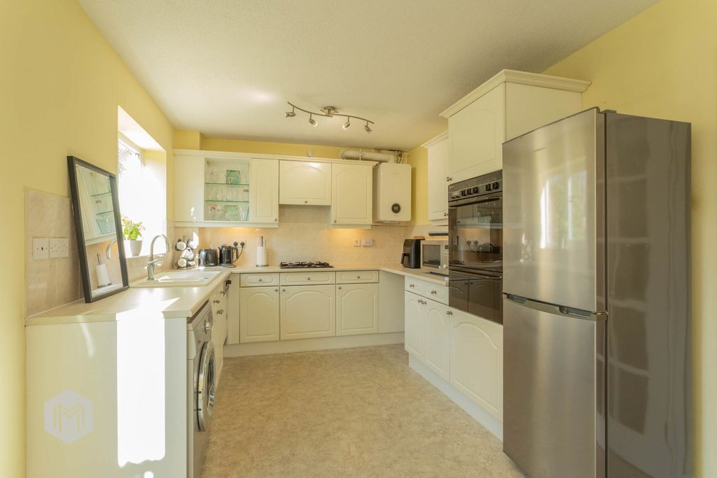 Property photo 2 of 34 Photograph