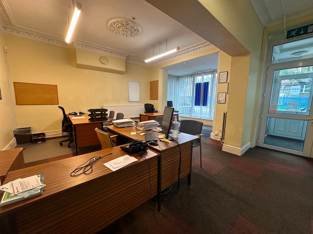 Property photo 3 of 12