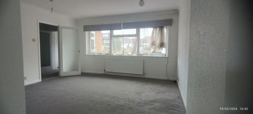 Property photo 2 of 52