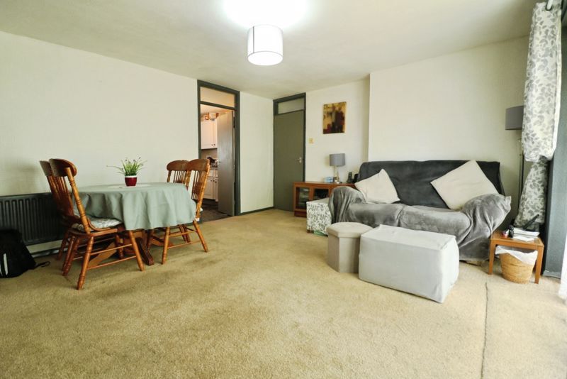 Property photo 2 of 16 Photo 1