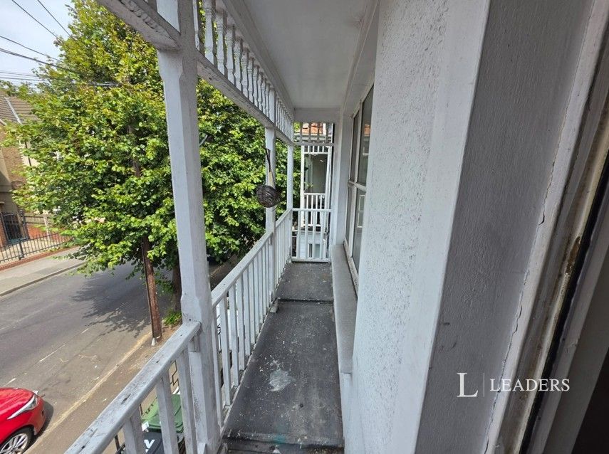 Property photo 3 of 7 Pbox-Img.Png