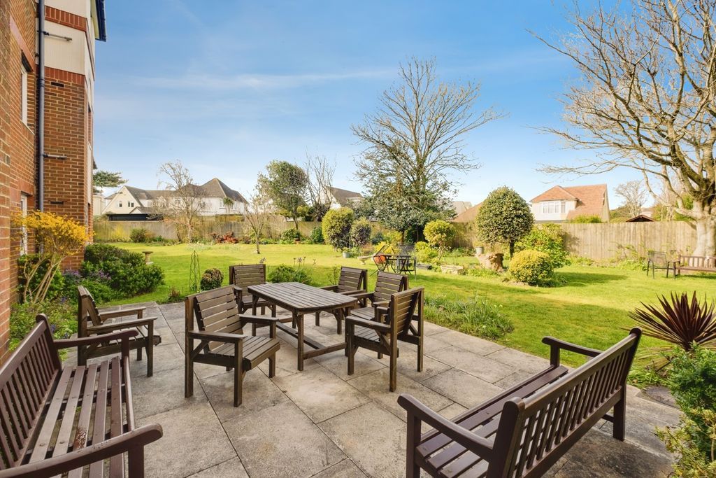 Property photo 1 of 19 Pbox-Img.Jpg