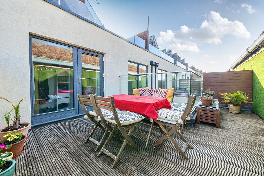 Property photo 3 of 19 Picture No. 89