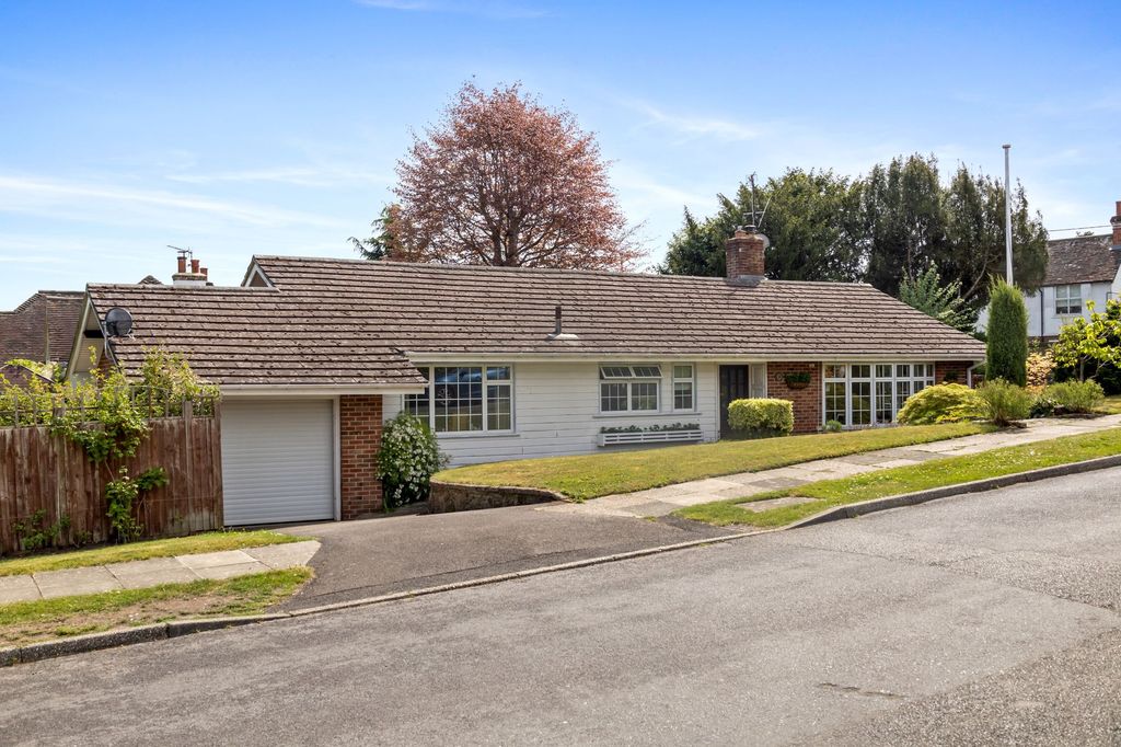 Property photo 1 of 23