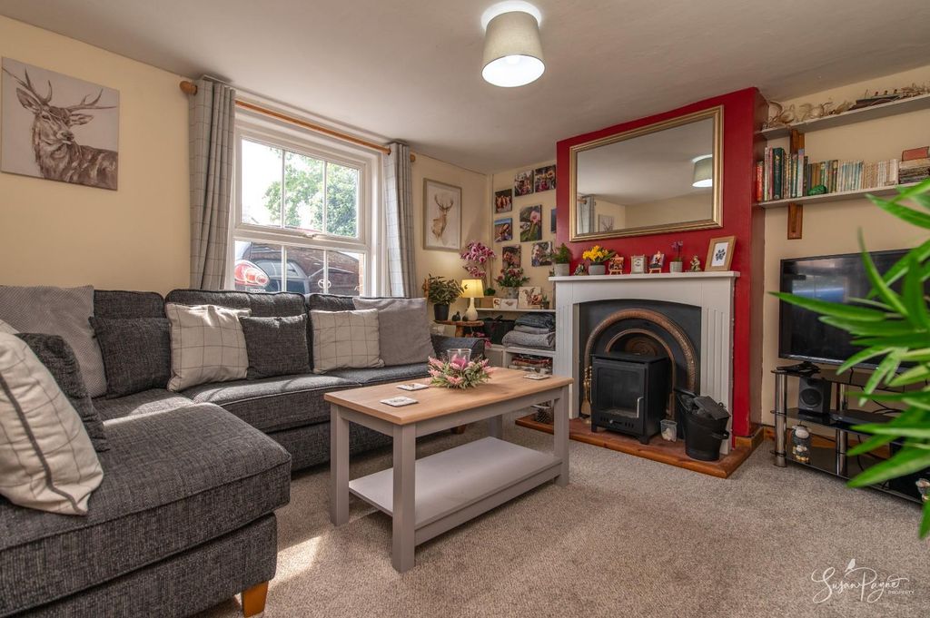 Property photo 3 of 28 Rosewood Cottage-2.Jpg