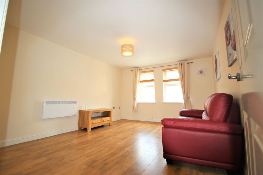 Property photo 2 of 7