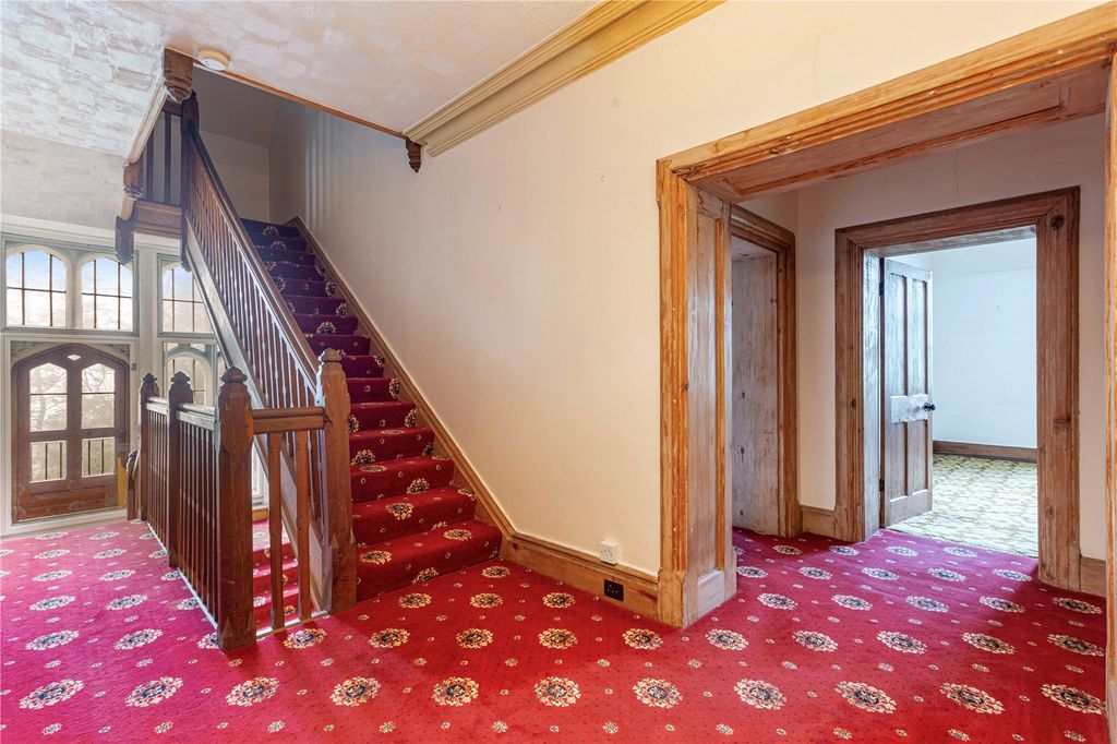 Property photo 3 of 23 Picture No. 06