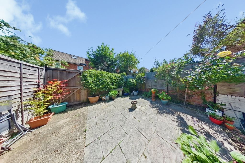 Property photo 3 of 15 Pbox-Img.Jpg