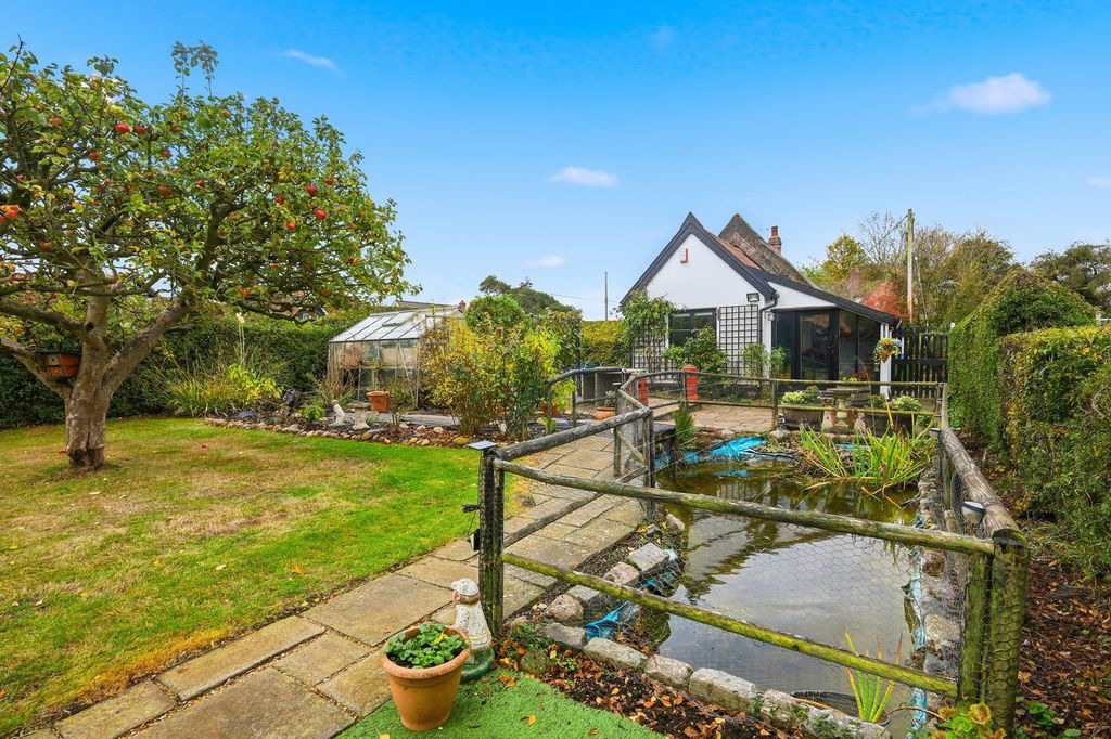 Property photo 1 of 31