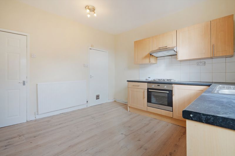 Property photo 3 of 21 Kitchen