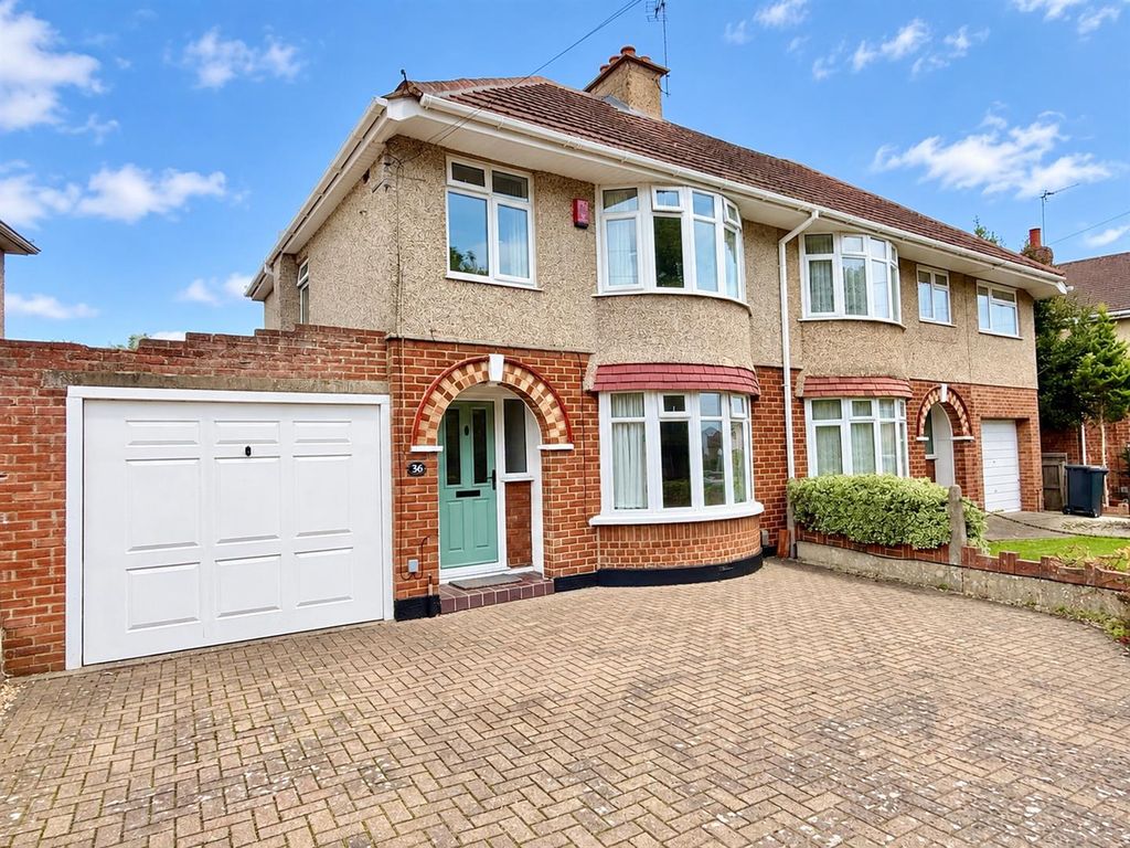 Property photo 1 of 13 4Ca94676-D04C-4B2F-B08A-65A1881399E2.Png