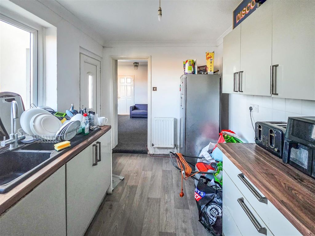 Property photo 3 of 9 24-10-2025__16-54-42_20251024_123443.Slqek.Jpg