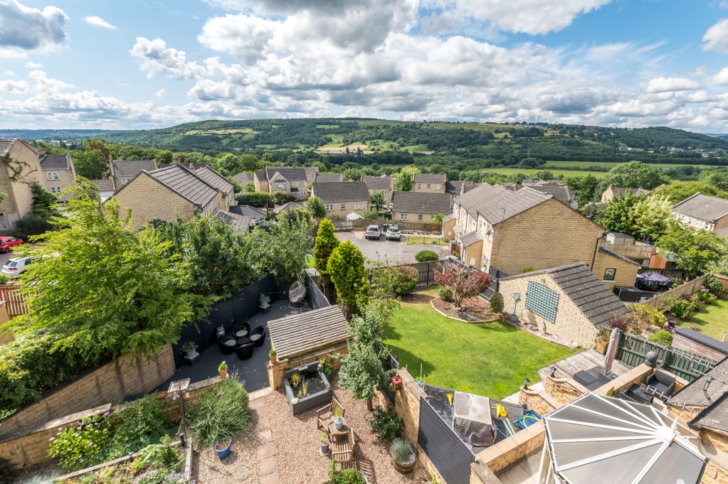 Property photo 2 of 47 Views