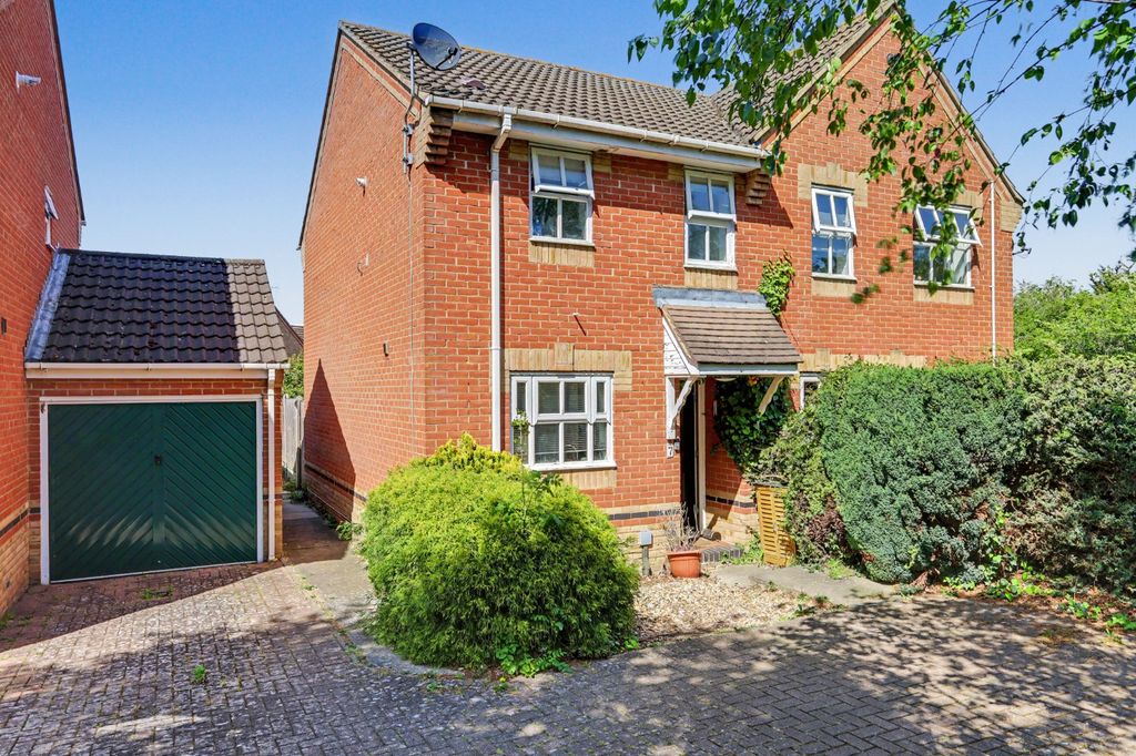 Property photo 1 of 12 5132501