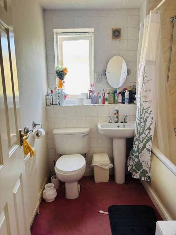 Property photo 3 of 9 Photo 3