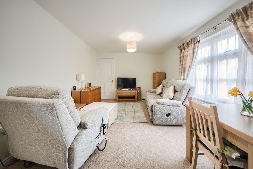 Property photo 3 of 13 Xt5A6658-Hdr(3)