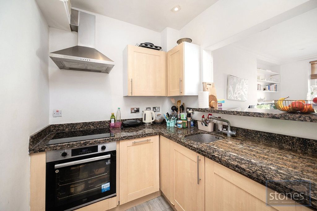 Property photo 2 of 11 Picture No. 16