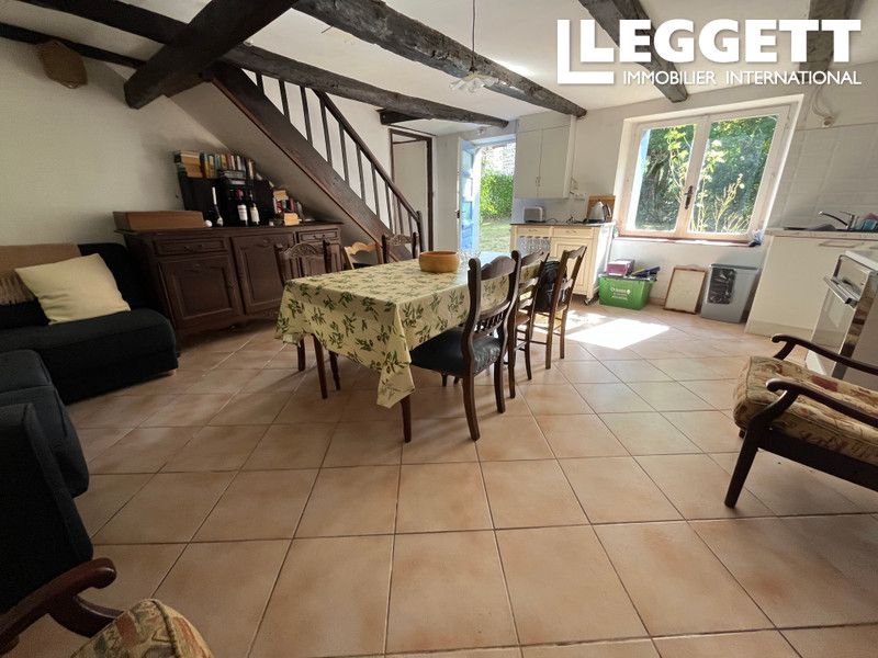 Property photo 2 of 10