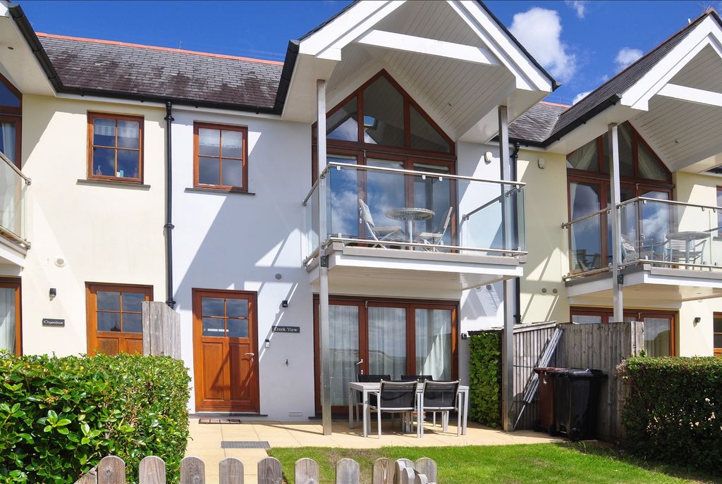 Property photo 3 of 22 3373398