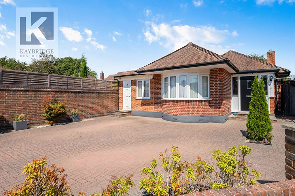 Property photo 1 of 16