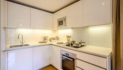 Property photo 2 of 9 Kitchen