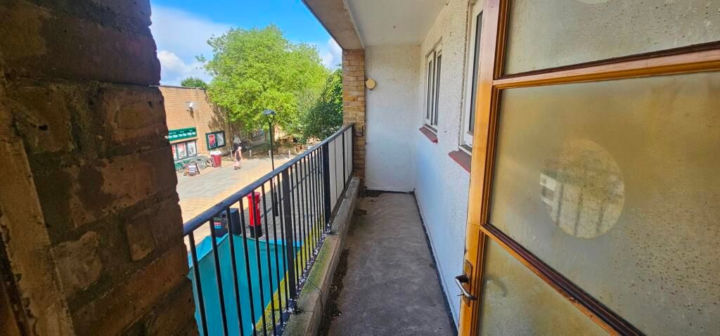 Property photo 3 of 20
