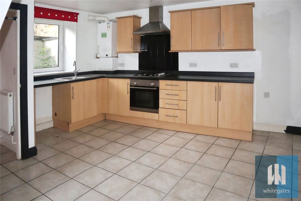 Property photo 2 of 7 Picture No. 13