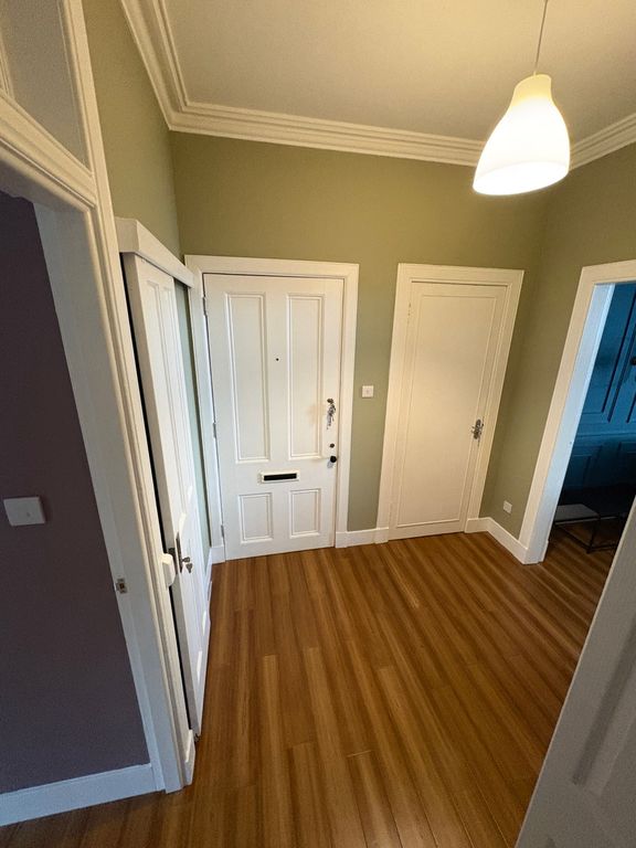 Property photo 2 of 17 Hallway