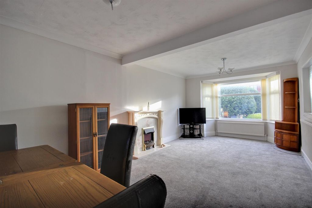 Property photo 2 of 12 Kingsley (1).Jpg