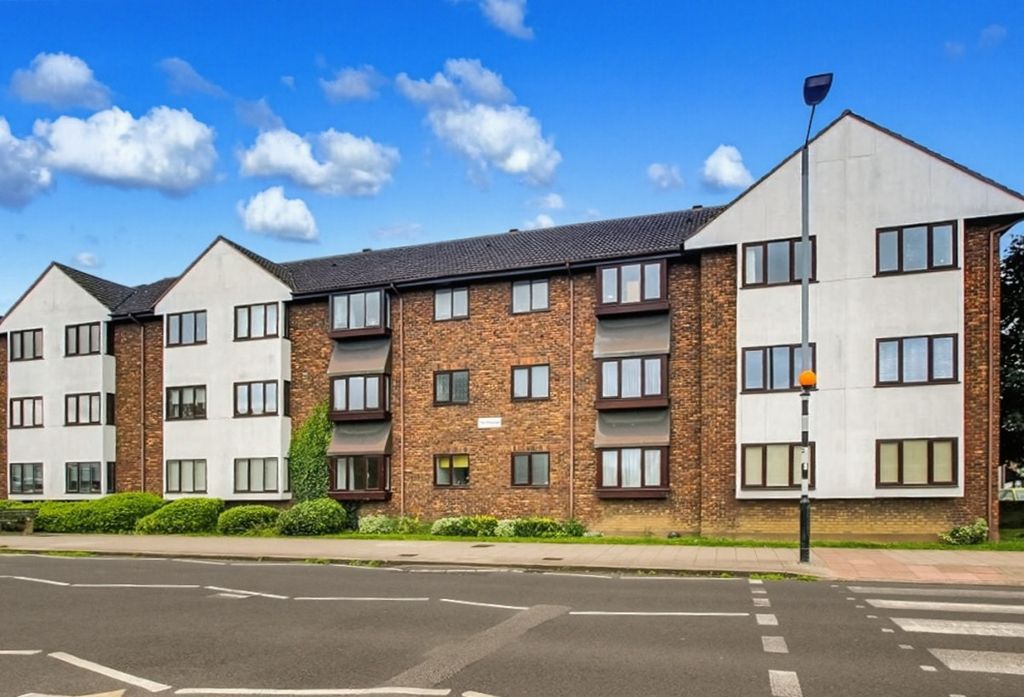 Property photo 1 of 12