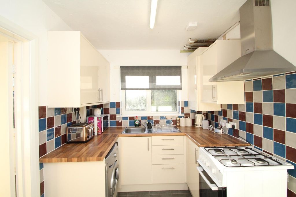 Property photo 3 of 7 0 General