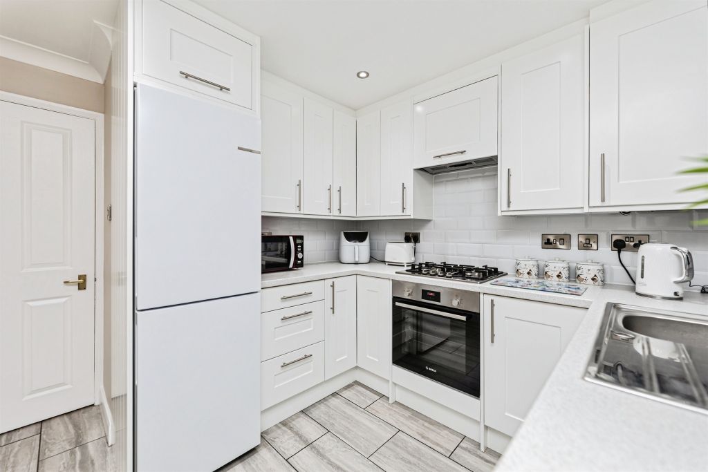 Property photo 3 of 20