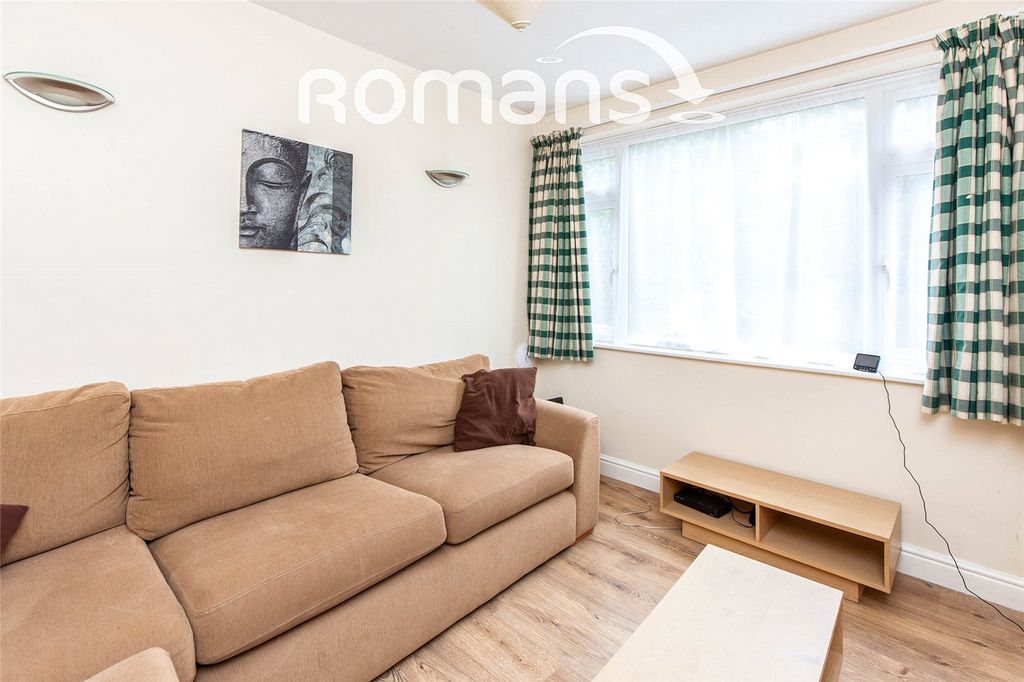 Property photo 2 of 11 Picture No. 02