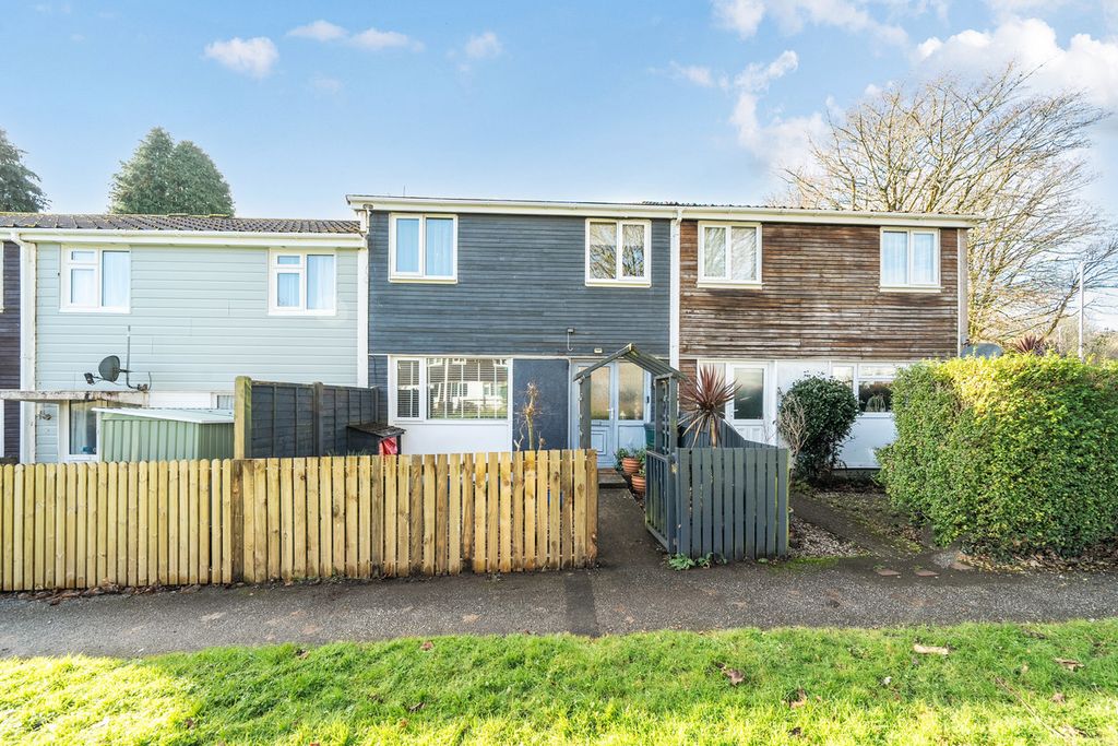 Property photo 2 of 13