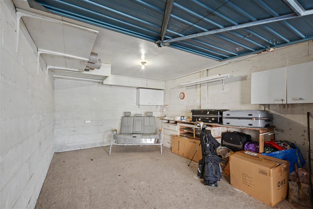 Additional image 15 of 2 bed maisonette for saleLenton Manor, Nottingham NG7