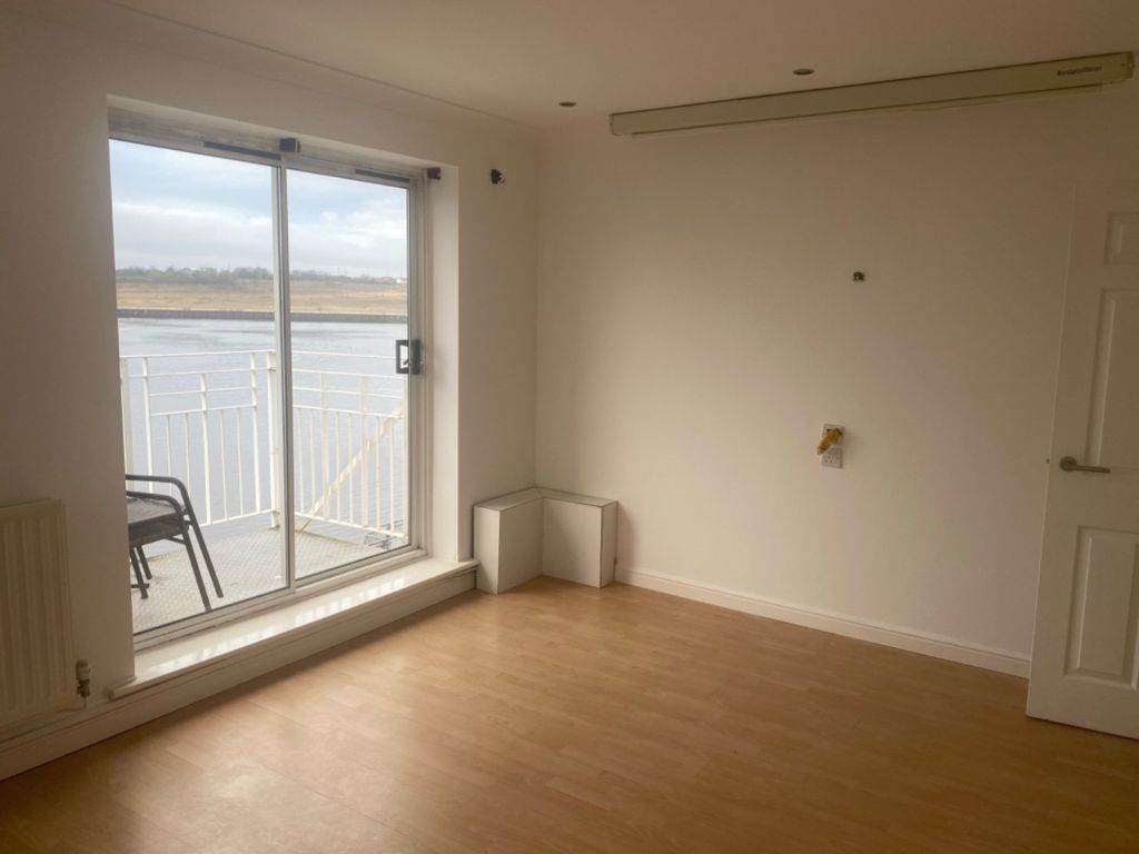 Property photo 3 of 15 2754383