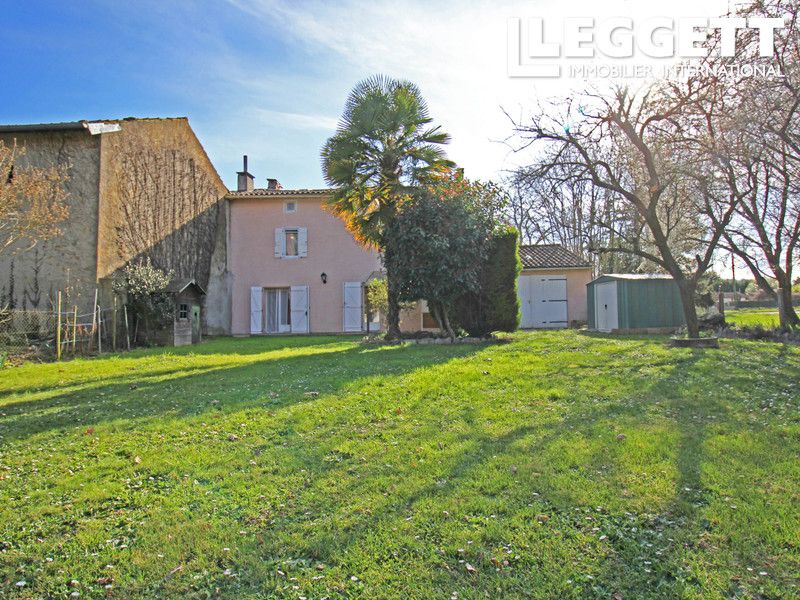 Property photo 2 of 10