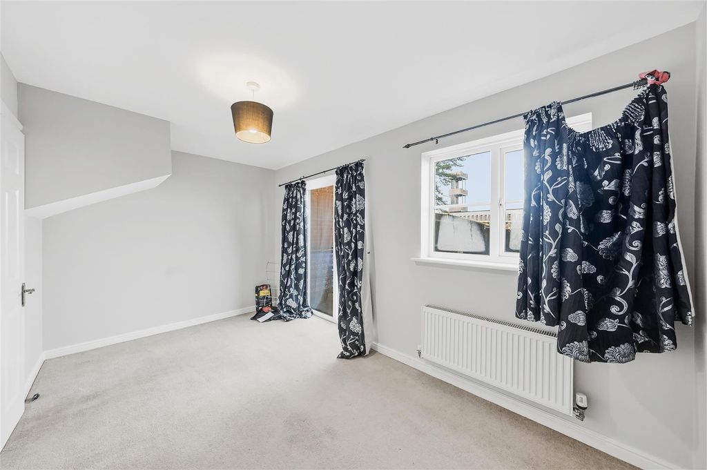 Property photo 2 of 20 Photos-093.Jpg