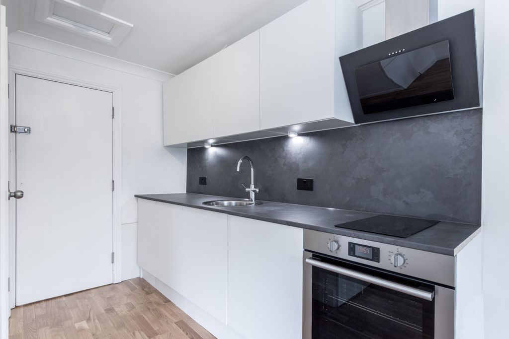 Property photo 1 of 12 Kitchen