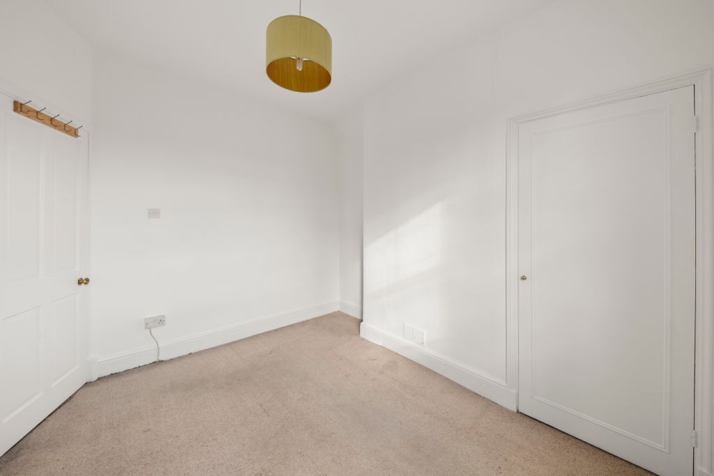 Property photo 2 of 8 2