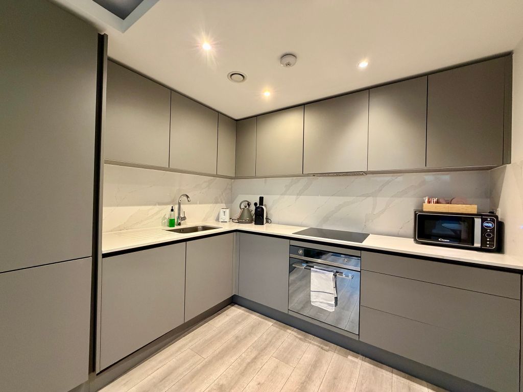 Property photo 2 of 27 Kitchen