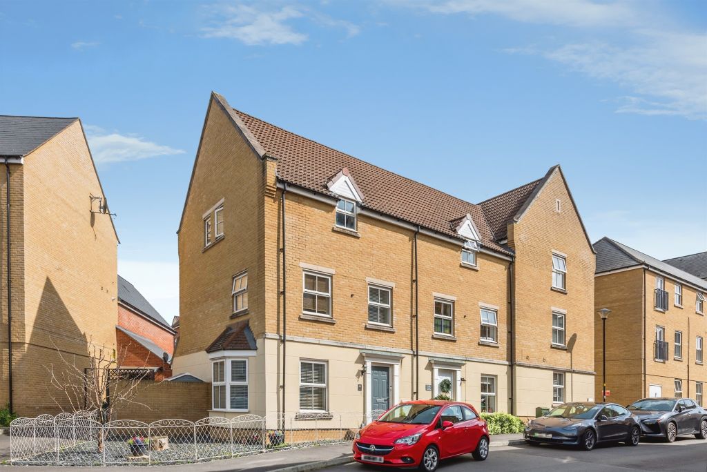 Property photo 1 of 15