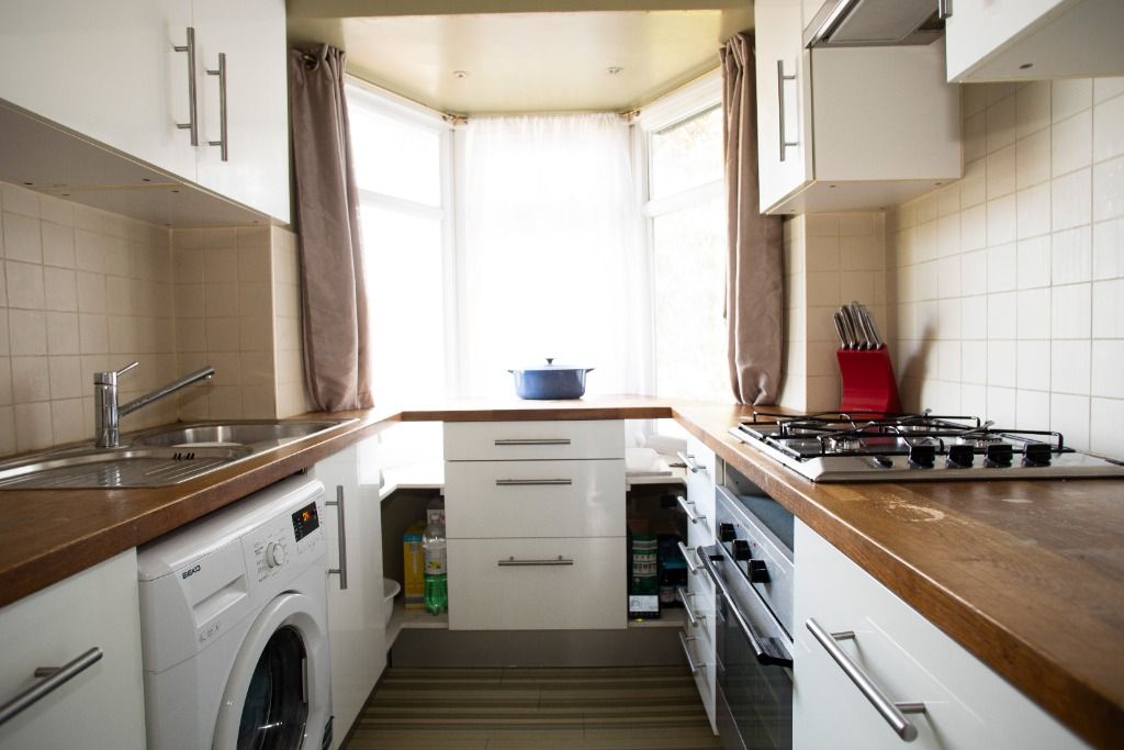 Property photo 3 of 6