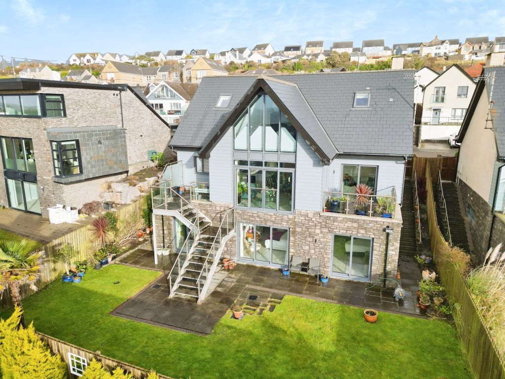 Property photo 1 of 29