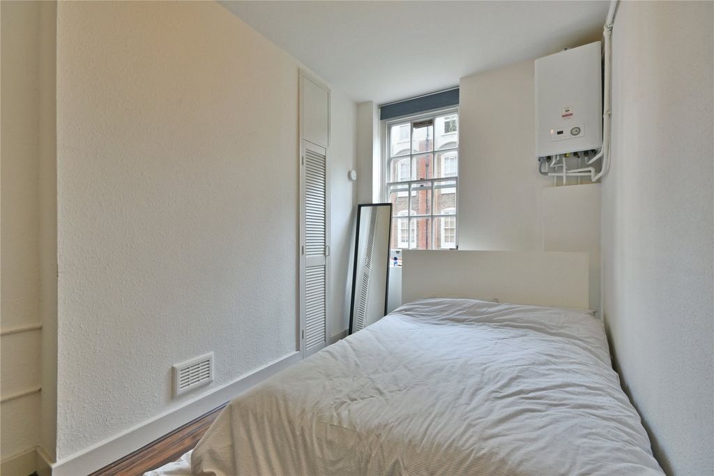 Property photo 3 of 11 Picture No. 23