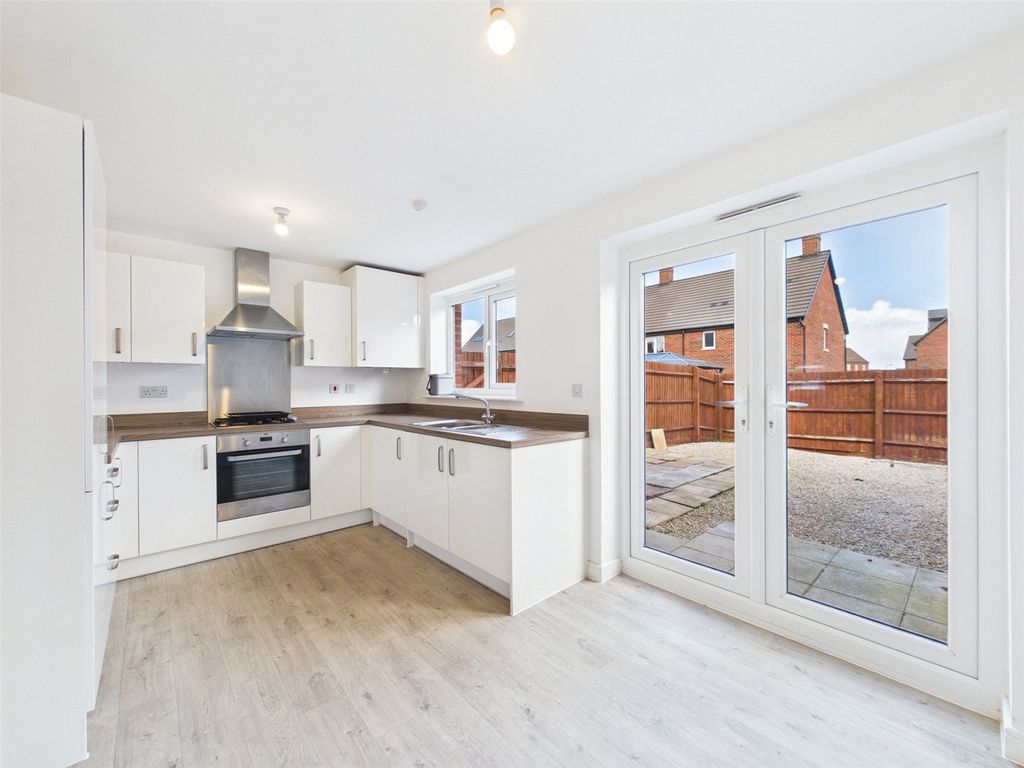 Property photo 2 of 12 Picture No. 55