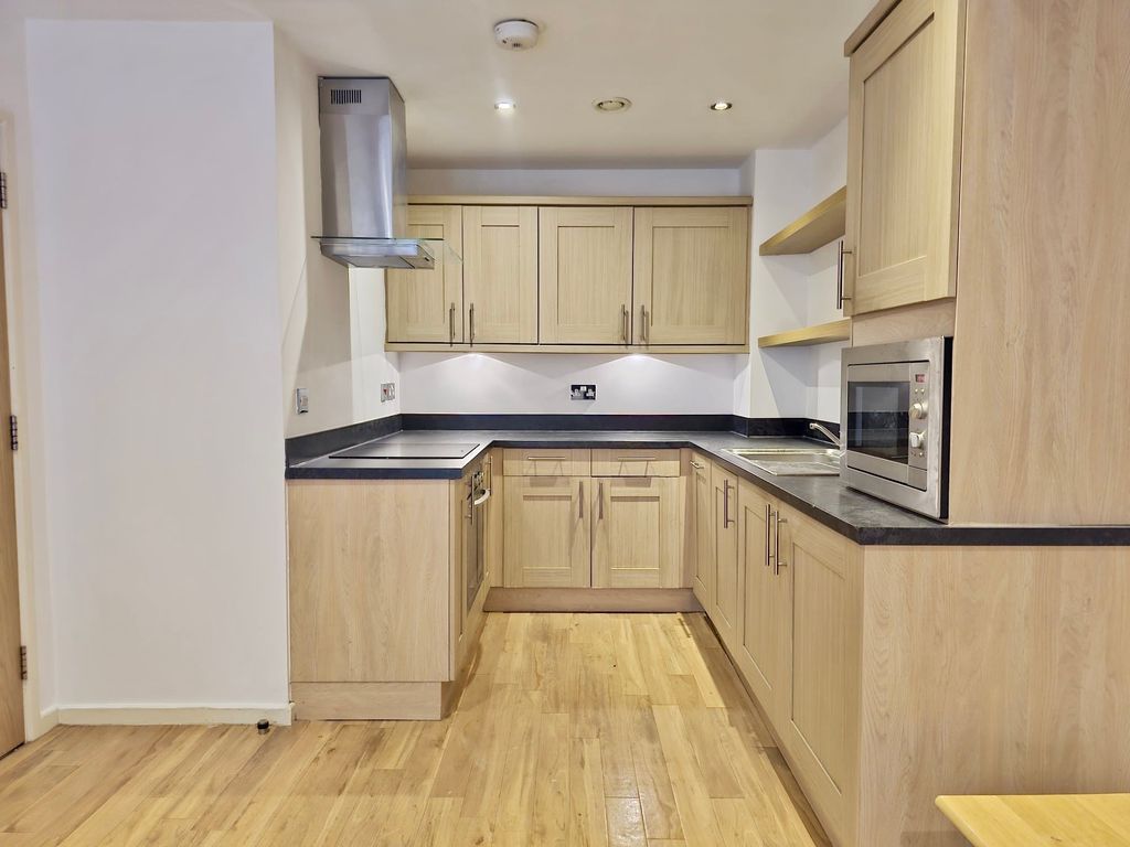 Property photo 2 of 5