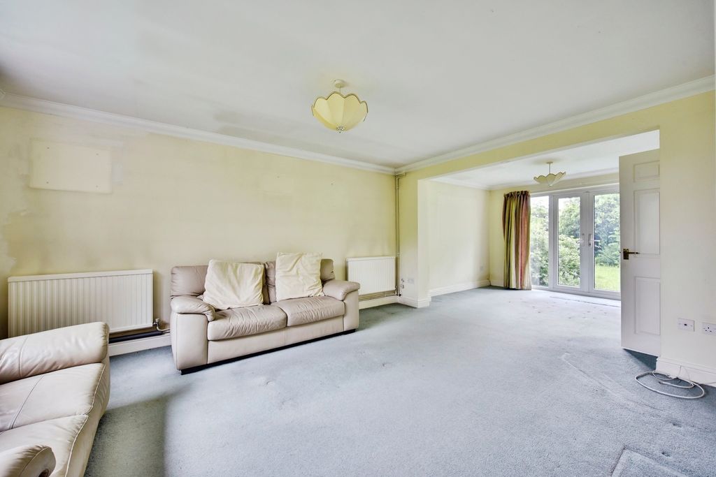 Property photo 3 of 18 Pbox-Img.Jpg