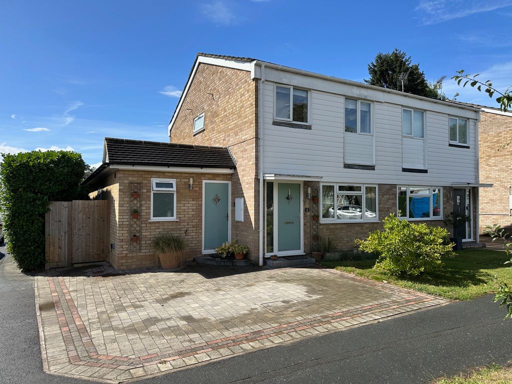 Property photo 1 of 16